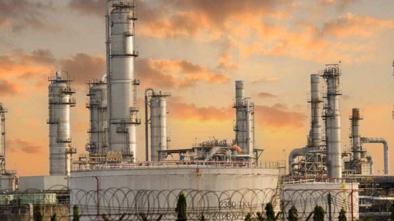 “Dangote Plans to Establish Oil Trading Division for Lagos Mega Refinery in Nigeria”