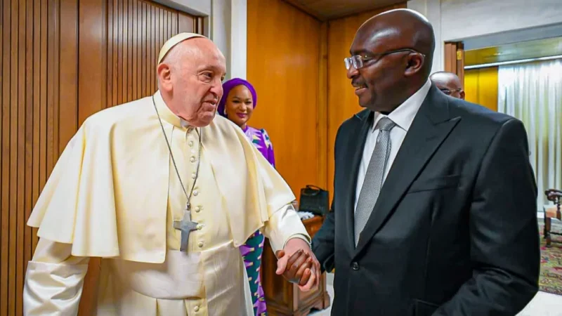 In a Historic Visit to the Vatican, Ghana’s Vice President Bawumia Meets Pope Francis.