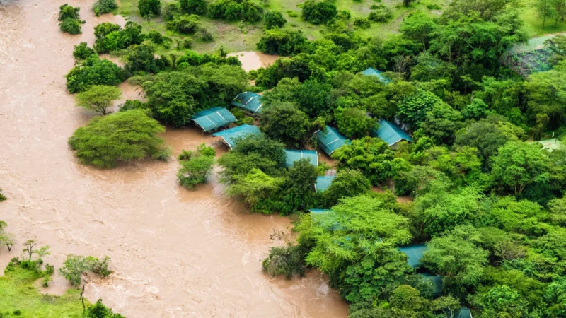 Kenya Sets Aside a Day of Public Mourning for Flood Victims