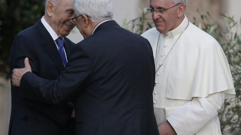 To Pray For Peace, Pope Francis Welcomes Israeli And Palestinian Envoys