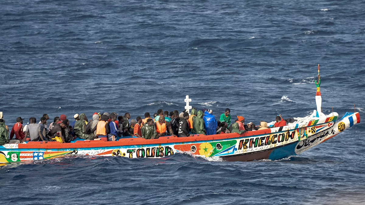 Spain Pledges €50 Million To Handle The Canary Islands’ Migratory Situation