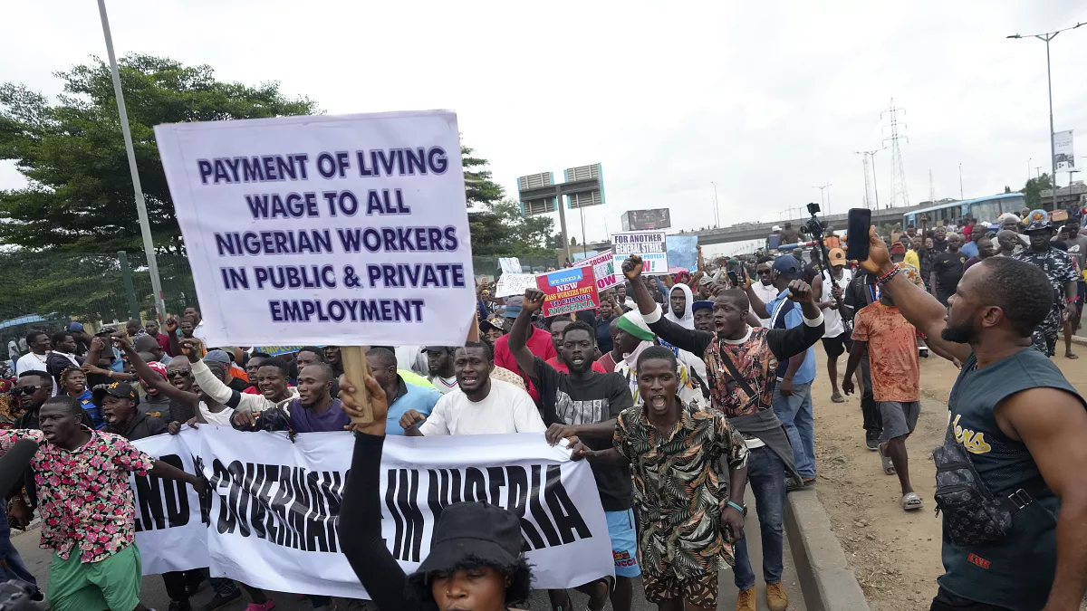 Nigerians Keep Up Their Protests Against The Rising Cost Of Living