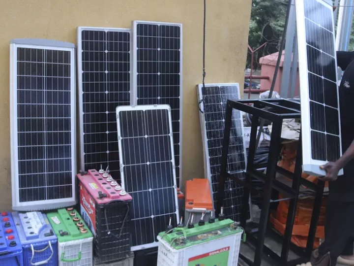 Nigerians Press For Solar Jobs and Electricity, With Limited Success