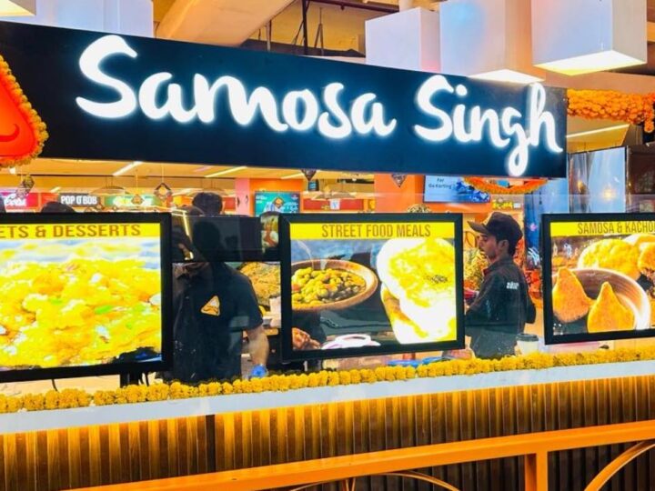 A Family-run Samosa Shop in London Prepares for the Holiday Season