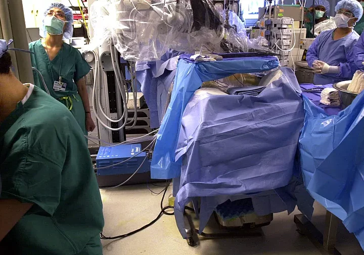 Remote Robotic Surgery on a Patient in Africa from the United States