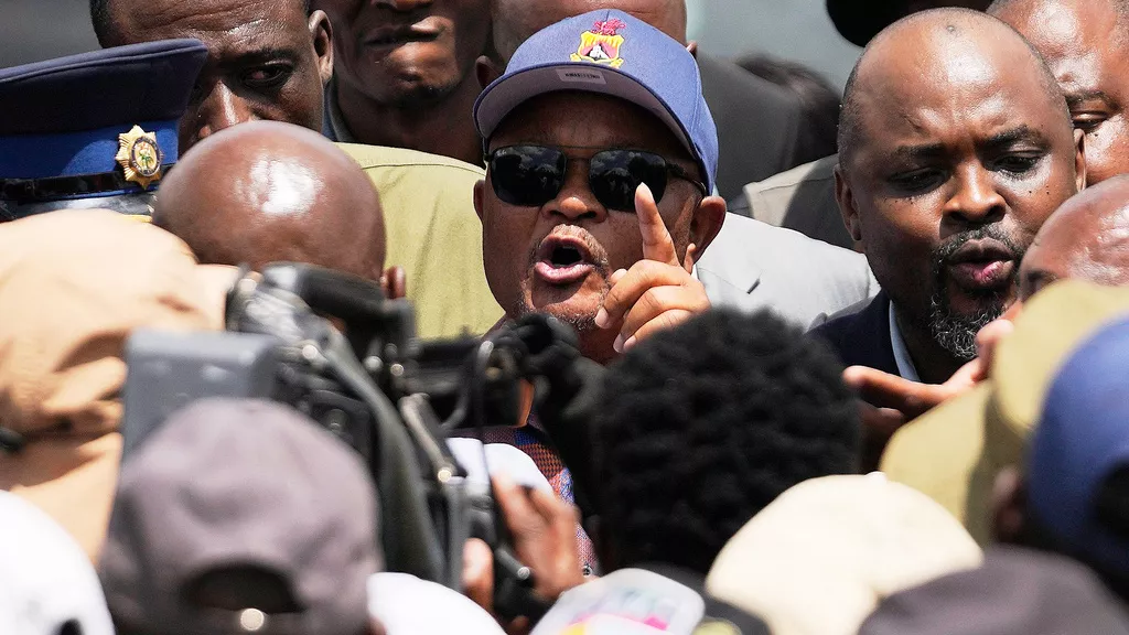 The Police Minister is Accused by a Top South African Official of Conspiring with Criminal Syndicates