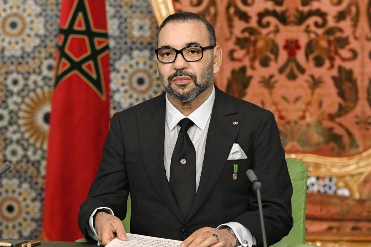 King Mohammed VI calls for Communication with Algeria on Morocco’s Throne Day