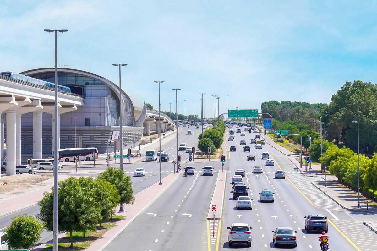 Dubai RTA Introduces a Cutting-Edge Traffic light System Driven by AI