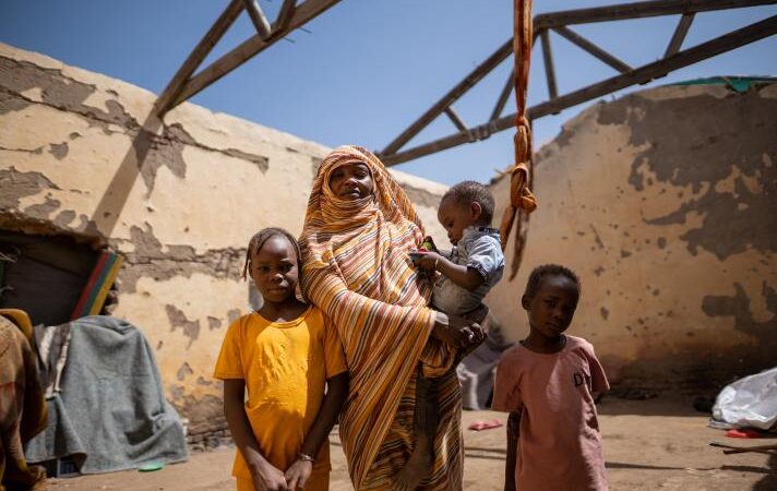 In the Midst of a Civil Conflict, Sudan’s Unsung Heroes Risk Their Lives to Feed and Heal
