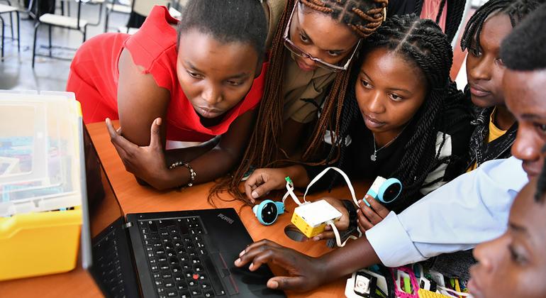 African Children win a Global Prize for An AI Teaching System that Doesn’t Need the Internet