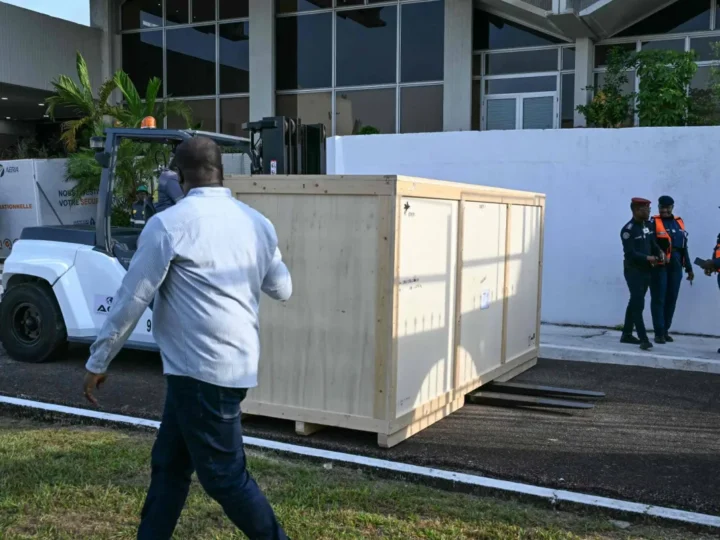 France Restores a Talking Drum That was Stolen in Ivory Coast in 1916
