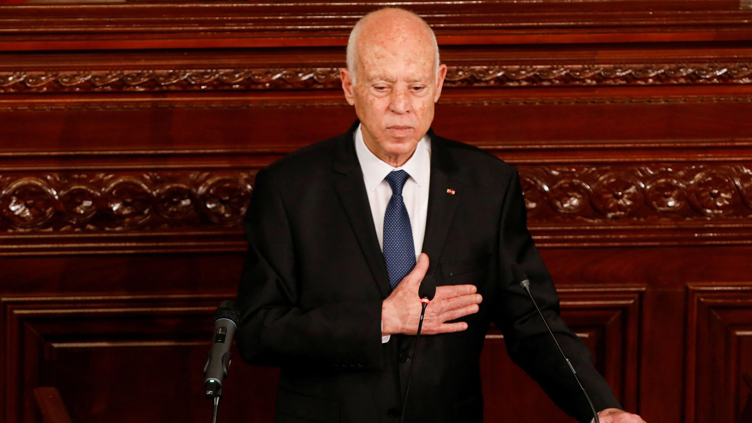 Tunisia’s President Removes Minister of Energy and Trade