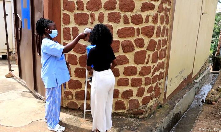 Ebola Outbreak Challenges Faith, as Bunia Worshippers Defy Widespread Ban