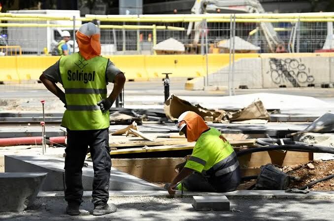 More Than One Million Migrants Seek legal Status in Spain