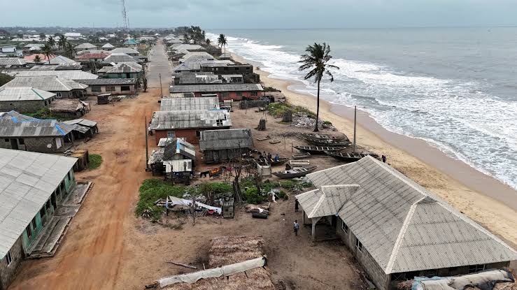 Homes and Livelihoods Are at Risk due to Nigeria’s Crumbling Orimedu Shoreline