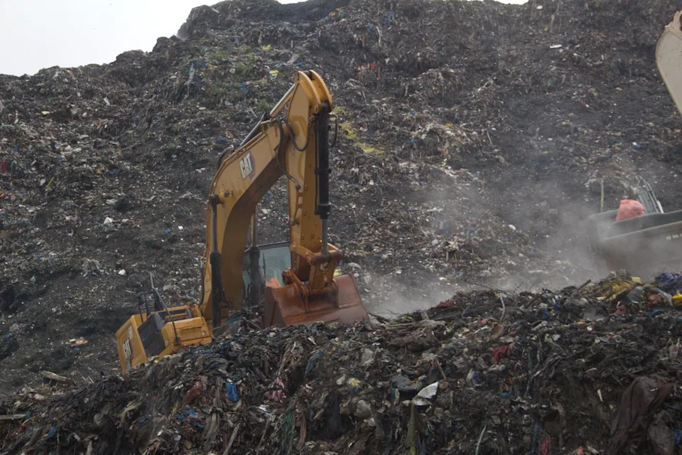 Guinea: A Horrific Landfill Collapse in Conakry Claims at Least 30 Lives