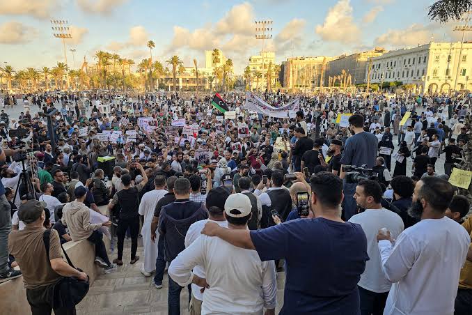 Libya’s Salary Strike Mobilises Teachers Across the Split Nation